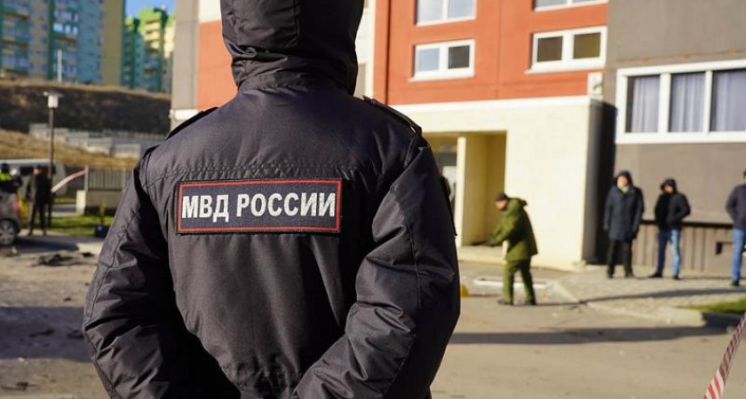 В Воронеже полицейский брал взятки за покрывательство нелегального бизнеса