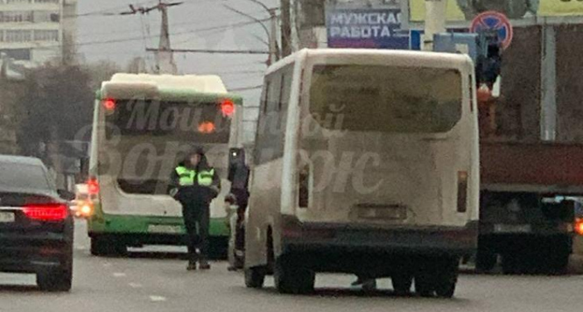 В Воронеже за день произошло два ДТП с участием автобусов