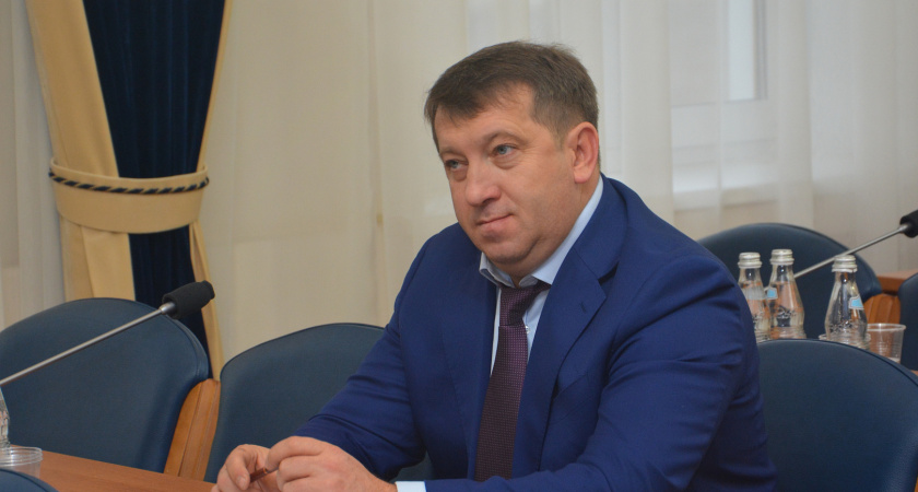 Обвиняемый в мошенничестве депутат Роман Жогов отмечает 48-летие