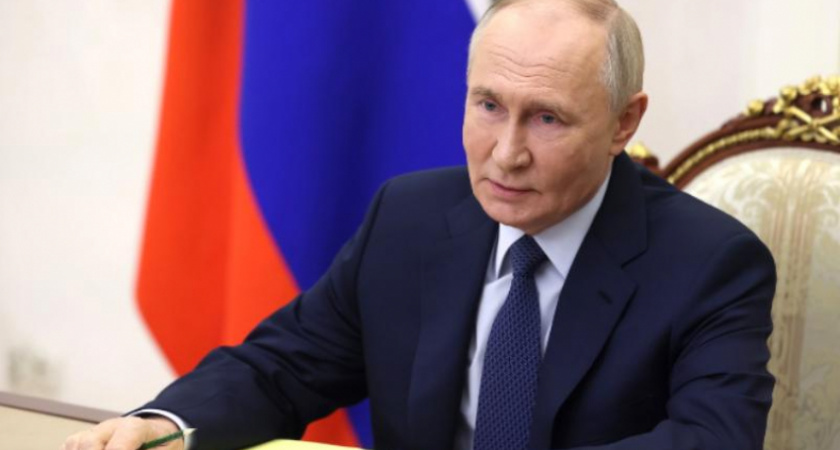 Путин присвоил звание "Заслуженный химик РФ" трем сотрудникам воронежского предприятия