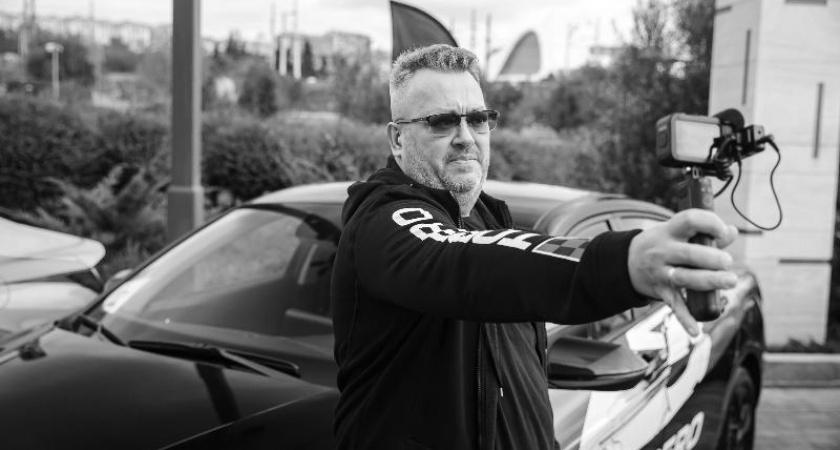 Умер главный редактор автомобильного издания CarzClub.ru Алексей Шамарин