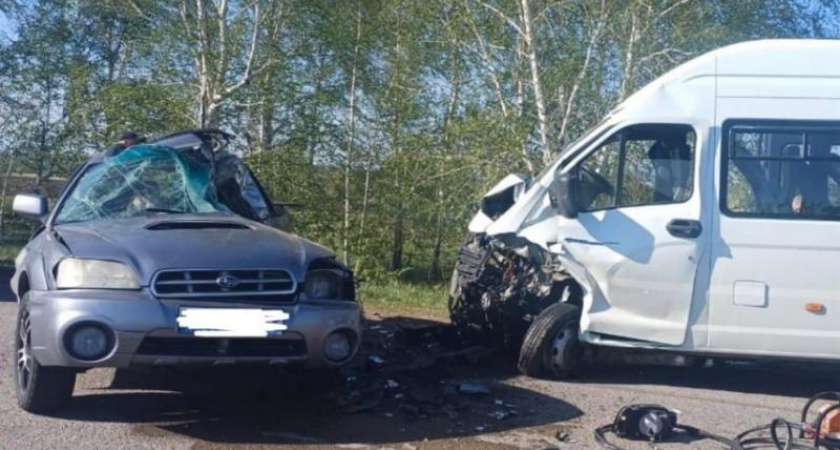 В Верхнемамонском районе водитель Subaru погиб в лобовом столкновении с "Газелью"