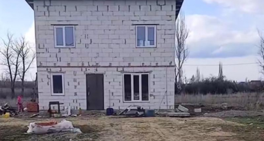 Многодетные семьи в Бутурлиновке не могут построить дома из-за отсутствия дорог и инфраструктуры