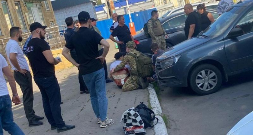 В Россоши задержали мужчину, стрелявшего из пистолета с глушителем