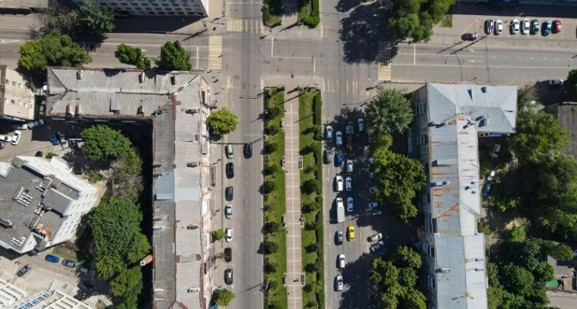 В Коминтерновском районе отремонтируют два проезда за 14,8 млн рублей