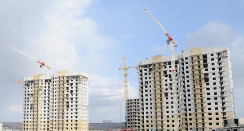 Продажи жилья в России упали на 40% в апреле, ЦБ не видит необходимости в поддержке застройщиков