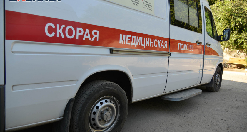 4-летняя девочка выпала из окна второго этажа в Семилуках