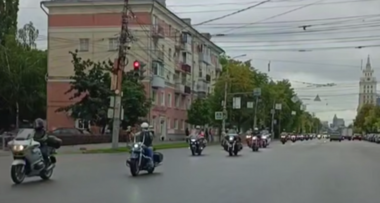 Тысячи байкеров съехались в Воронеж накануне мотопробега ко Дню памяти и скорби
