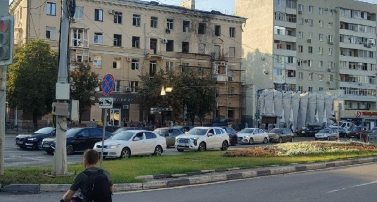 Атака дронов повредила более 100 квартир: семью из трех человек разместят в временном убежище