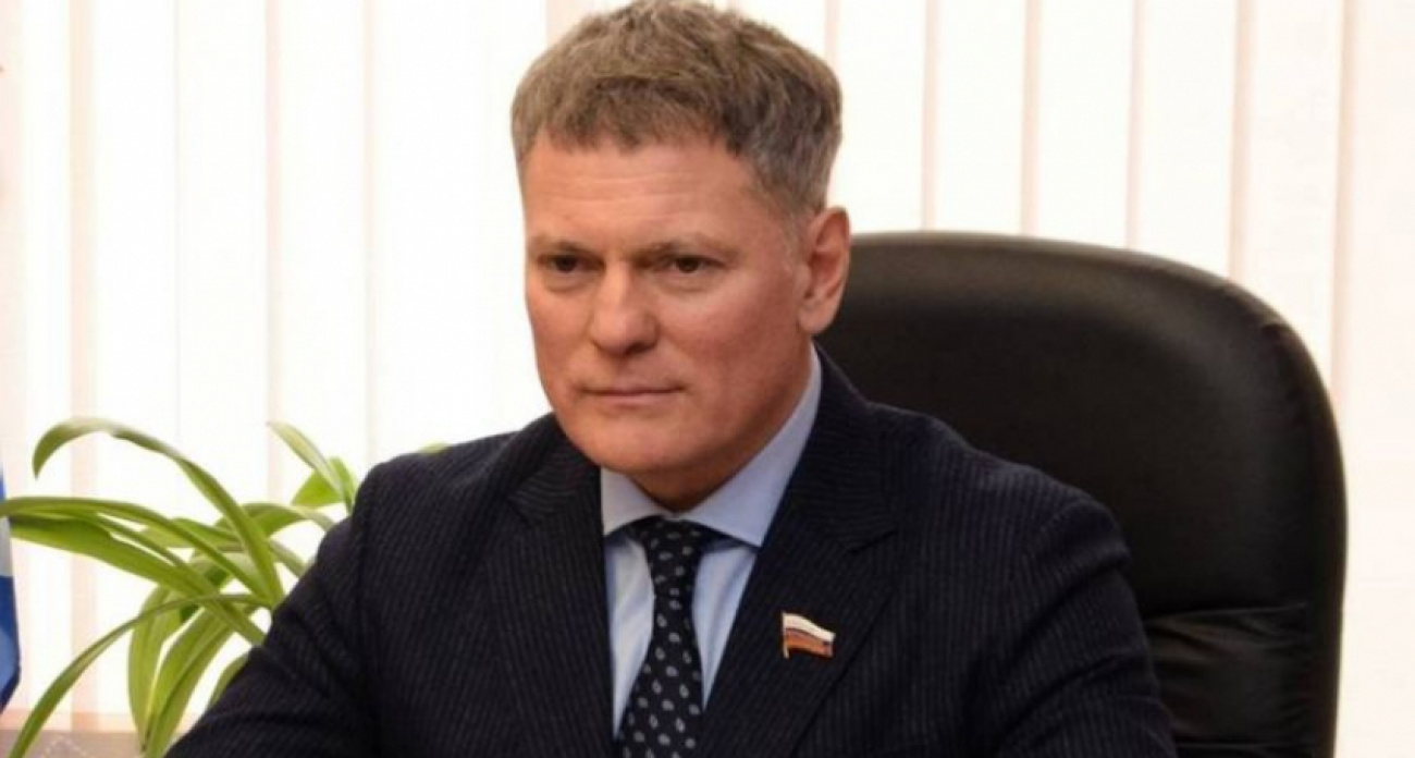 Главу "Русского аппетита" и депутата облдумы арестовали по делу о скупке мандатов за взятки