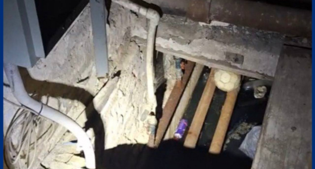 "Два месяца в сточных водах": житель Воронежа показал потоп в подвале, грозящий обрушением дома зимой