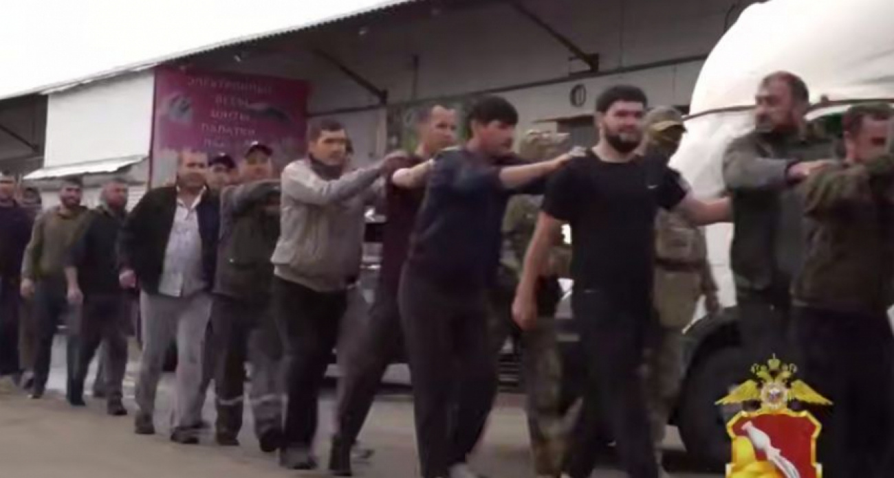 Совладельца "рассадника нелегальных мигрантов" Алексеевского рынка арестовали за взятку на 12 лет
