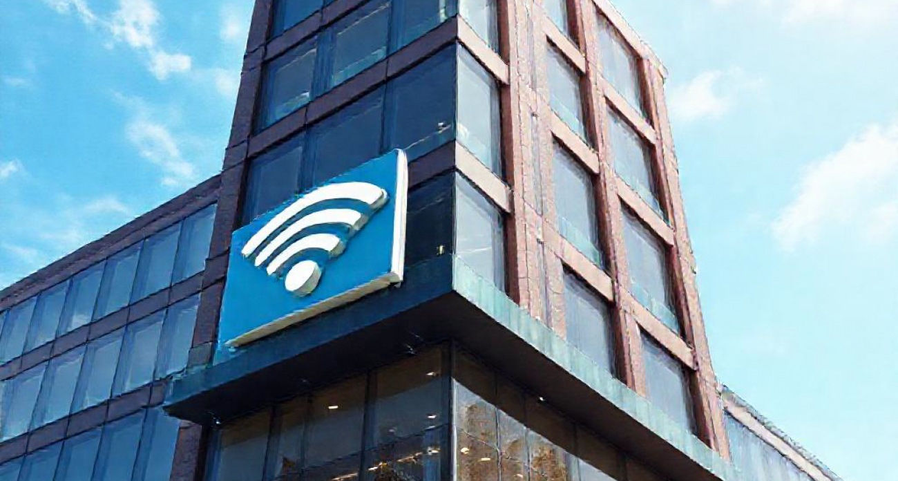 "Ростелеком" запустил бесплатный Wi-Fi на проспекте Революции: до 30 человек одновременно