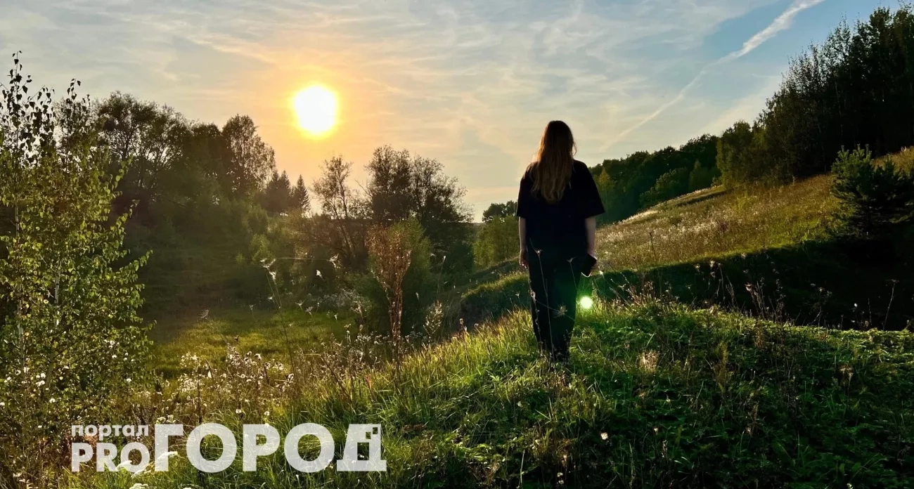 Овнам срочно нужно притормозить перед важным решением, а Близнецам — использовать свое обаяние