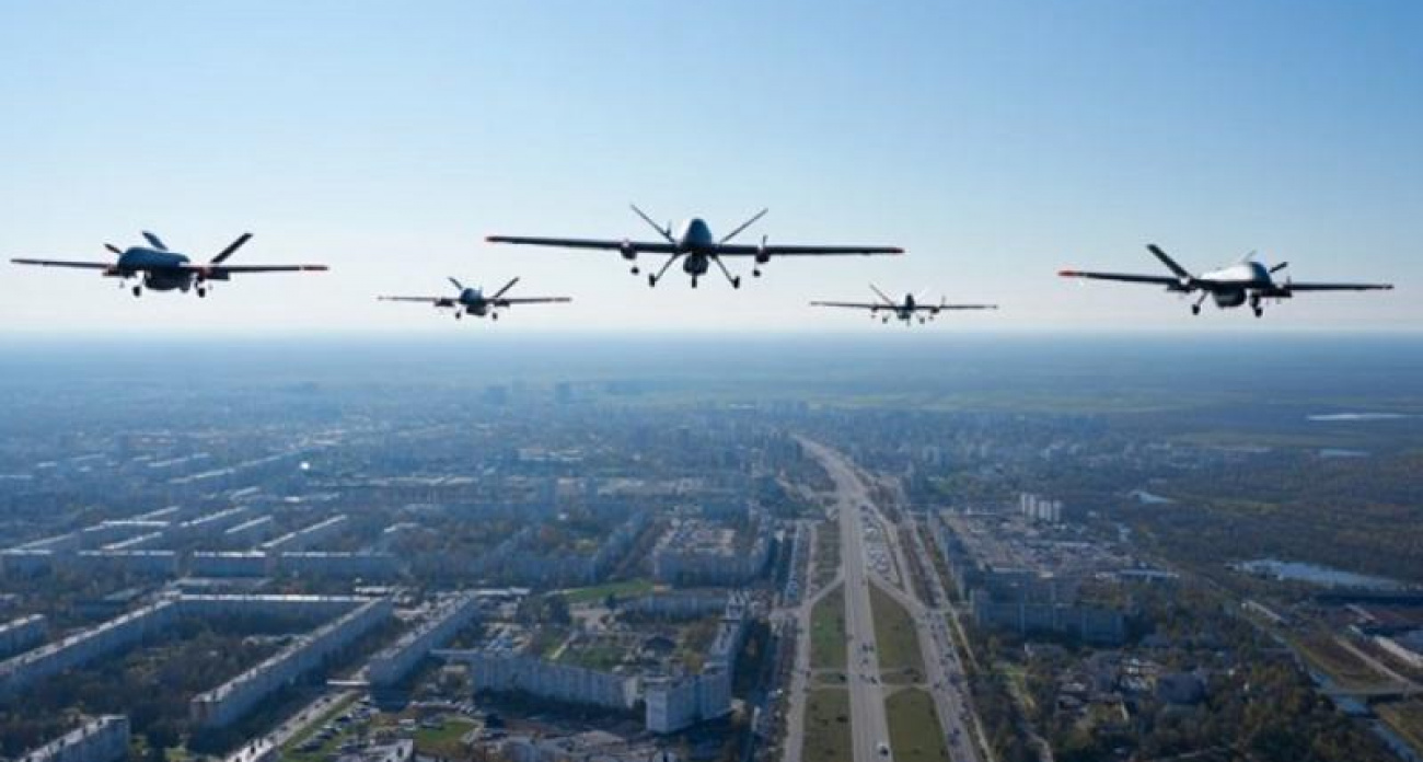 ВСУ атакуют беспилотниками: в Воронежской области объявлен режим опасности, жителей просят не выходить