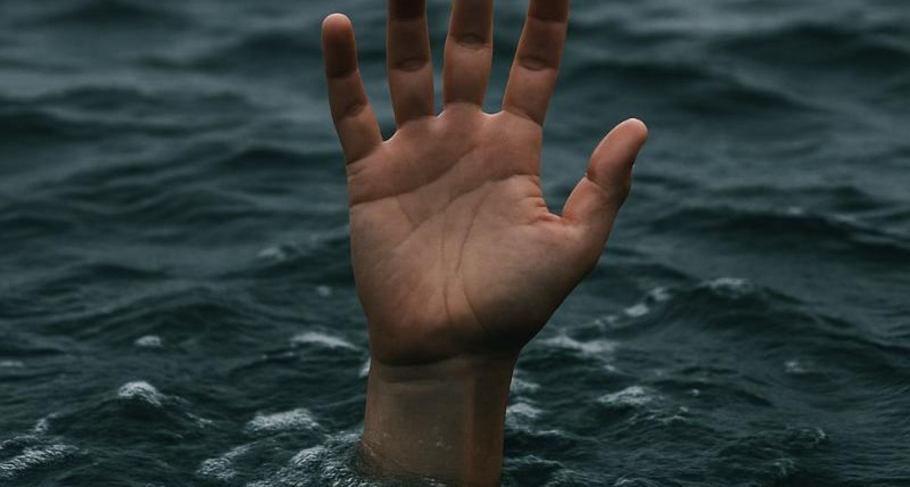 Водолазы подняли тело 37-летнего мужчины из реки Свинцовка в Поворино