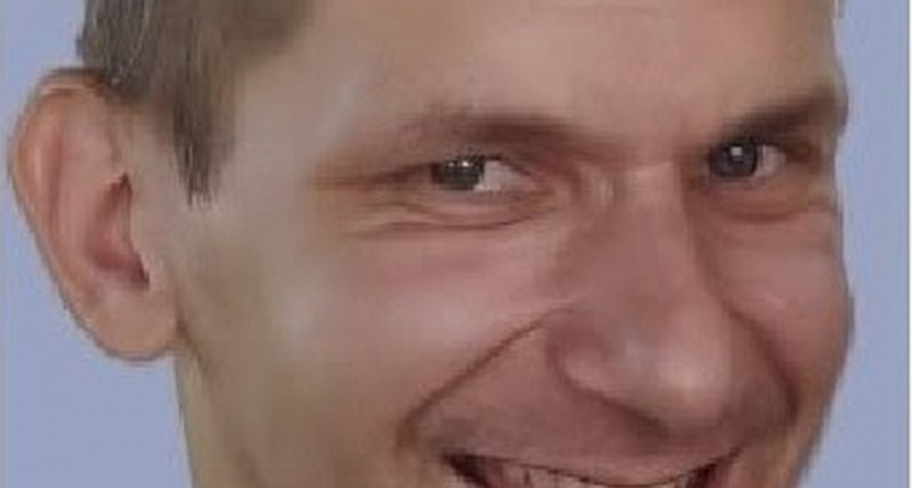 33-летний Николай Канищев в серой клетчатой кофте бесследно исчез в Воронеже 14 сентября