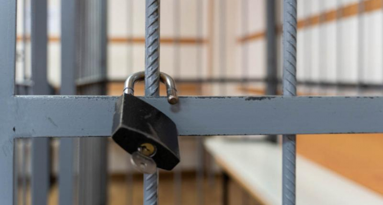 Троица жестоко избила четверых мужчин на проспекте Революции и получила два месяца СИЗО