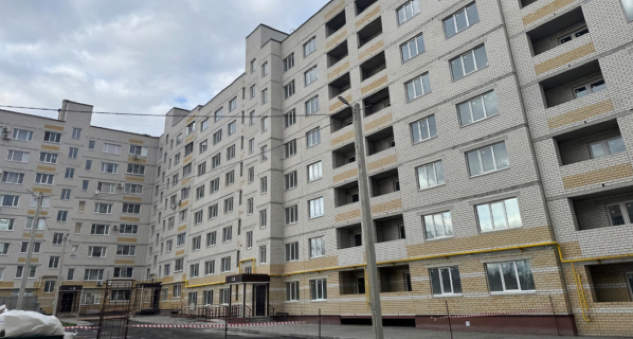 46 дольщиков в Хохольском получат ключи спустя 3 года ожидания и уголовное дело