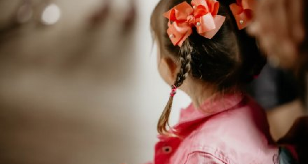 Мать восстановили в правах на 2-летнюю дочь: устроилась на работу и признала ошибки