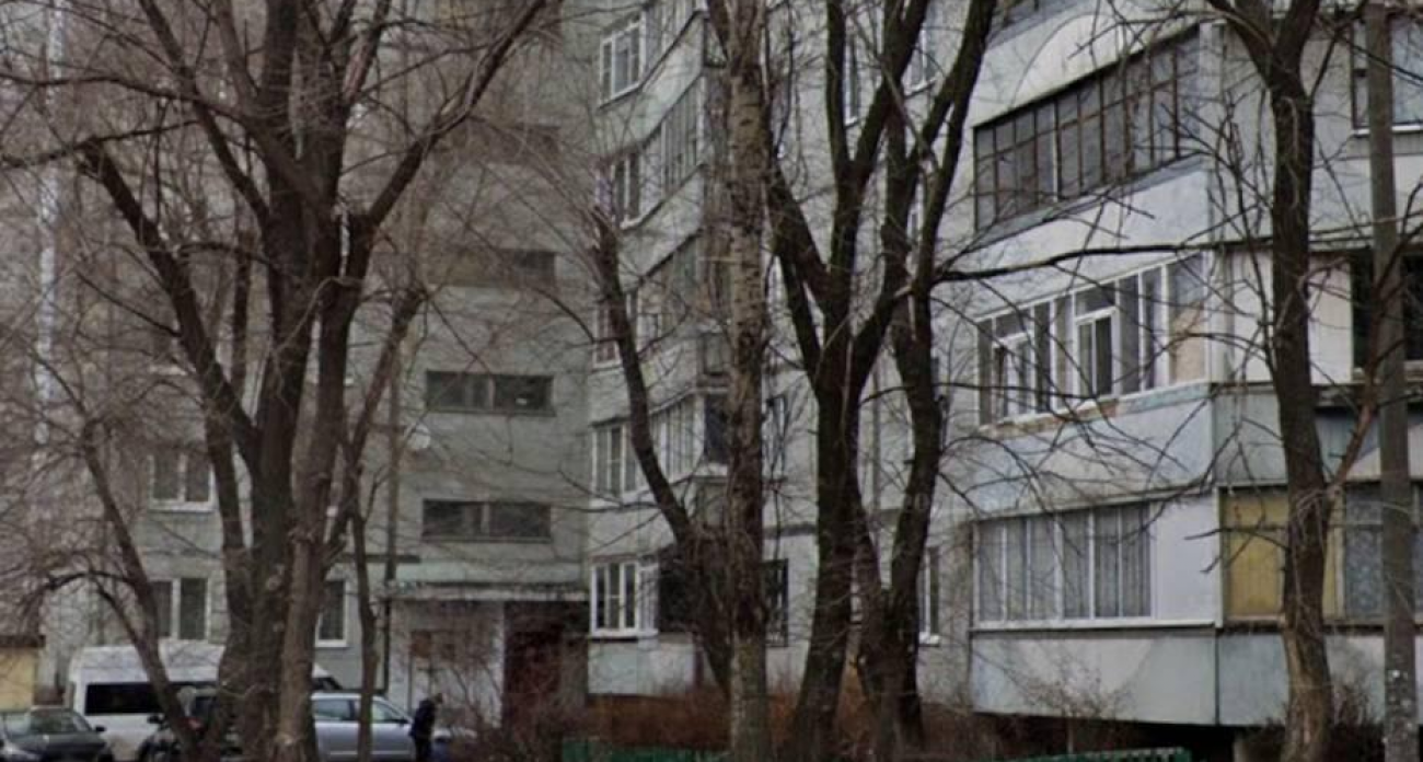 Мужчина расстреливал улицу Юлюса Янониса с балкона: полиция проигнорировала вызов