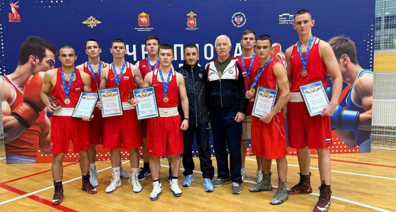 Воронежские боксеры завоевали 7 медалей на Чемпионате МВД, уступив москвичам всего 2 балла