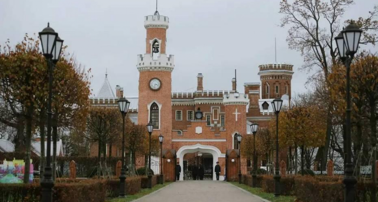 «Здесь легко дышать и престижно трудиться»: Гусев поздравил Рамонь с 60-летием района