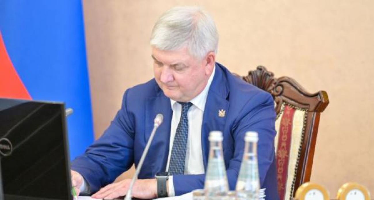 Воронеж готовит ночной запрет для фур: 85 тонн асфальта и 3,5 тысячи тонн соли наготове