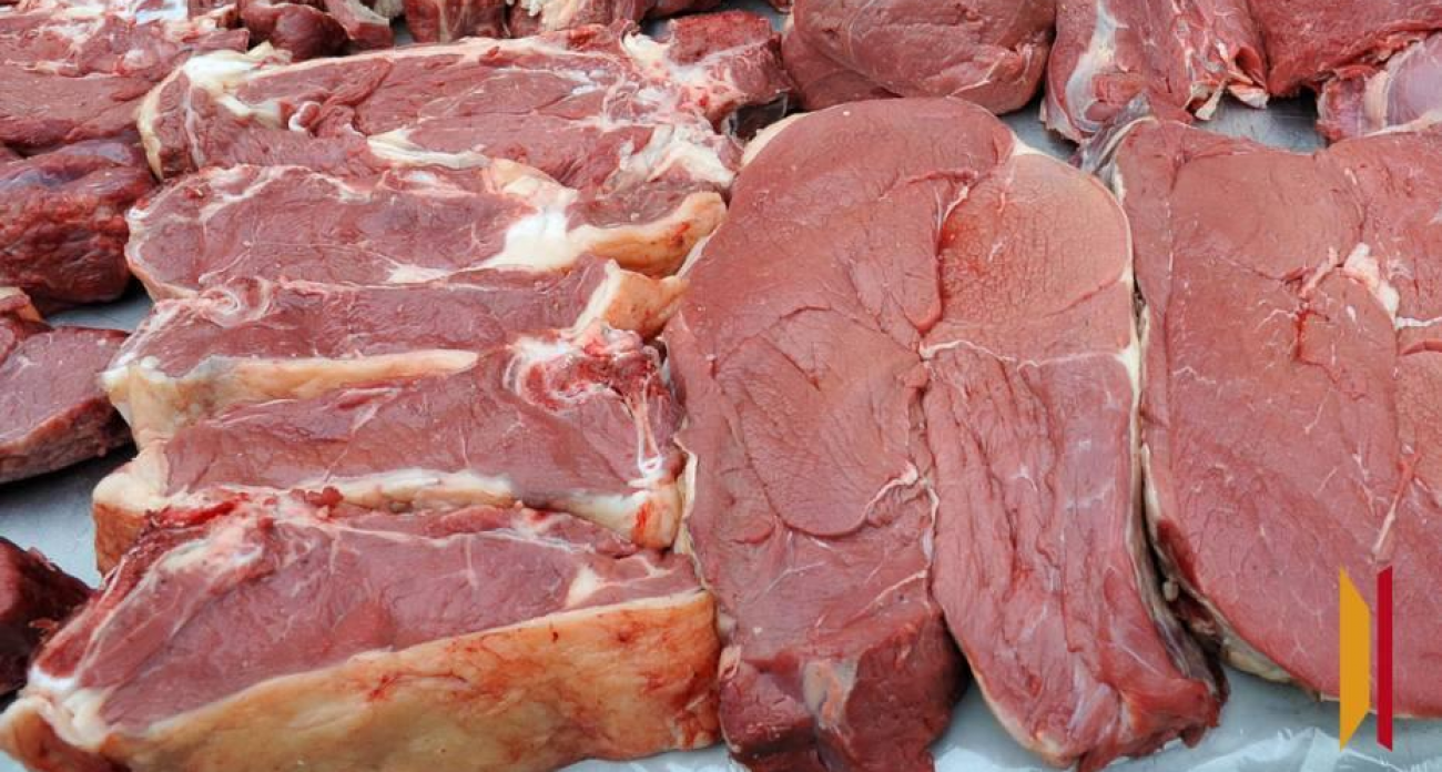 Колбаса рухнула на 4,68 рубля: в Воронежской области мясные цены пошли вниз