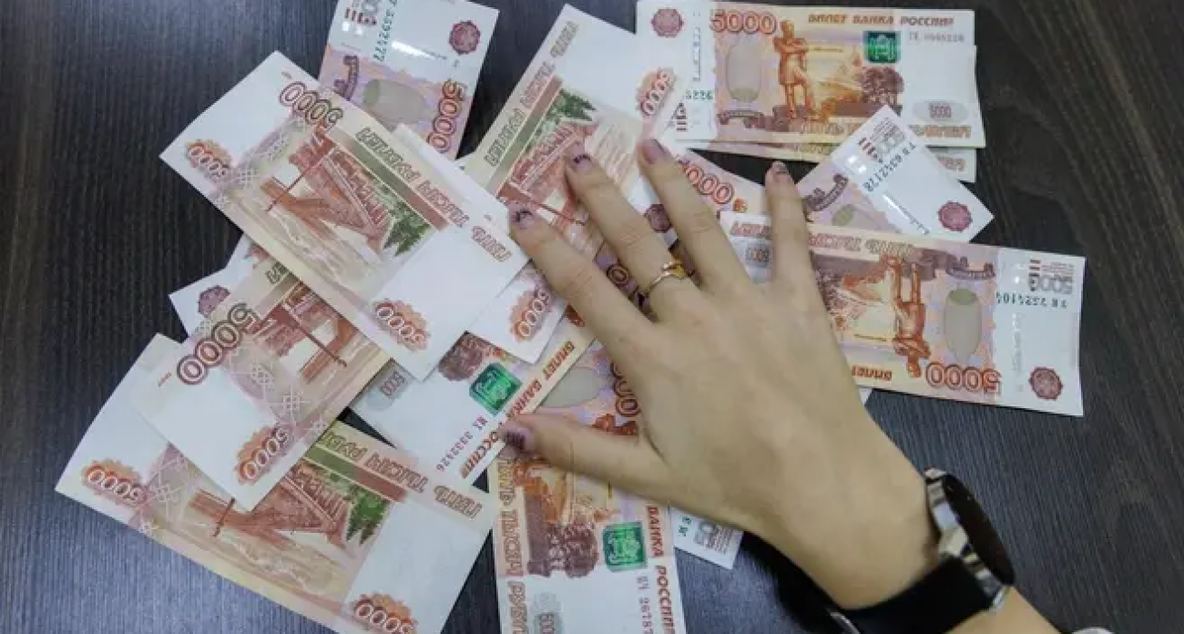 Зарплаты в Воронежской области выросли до 72 тысяч, но соискатели готовы работать за 65