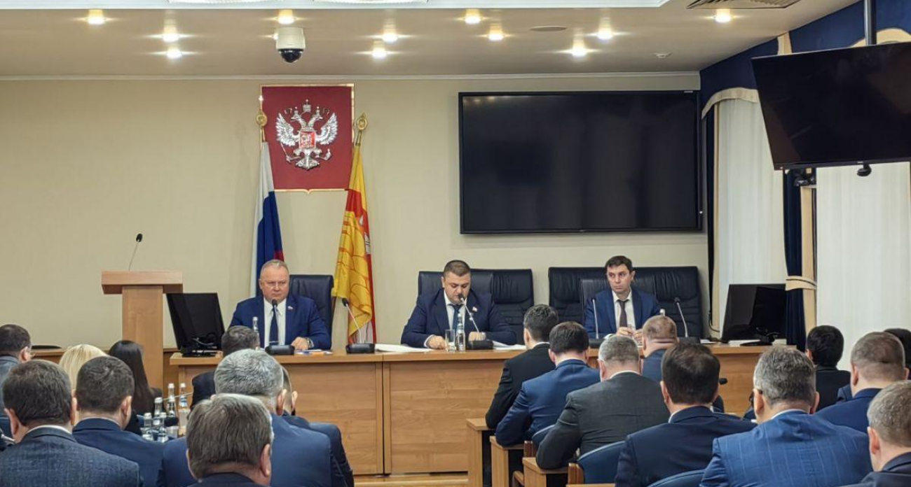 Воронеж стал 128-м: депутаты единогласно ввели турналог минимум 100 рублей за ночь