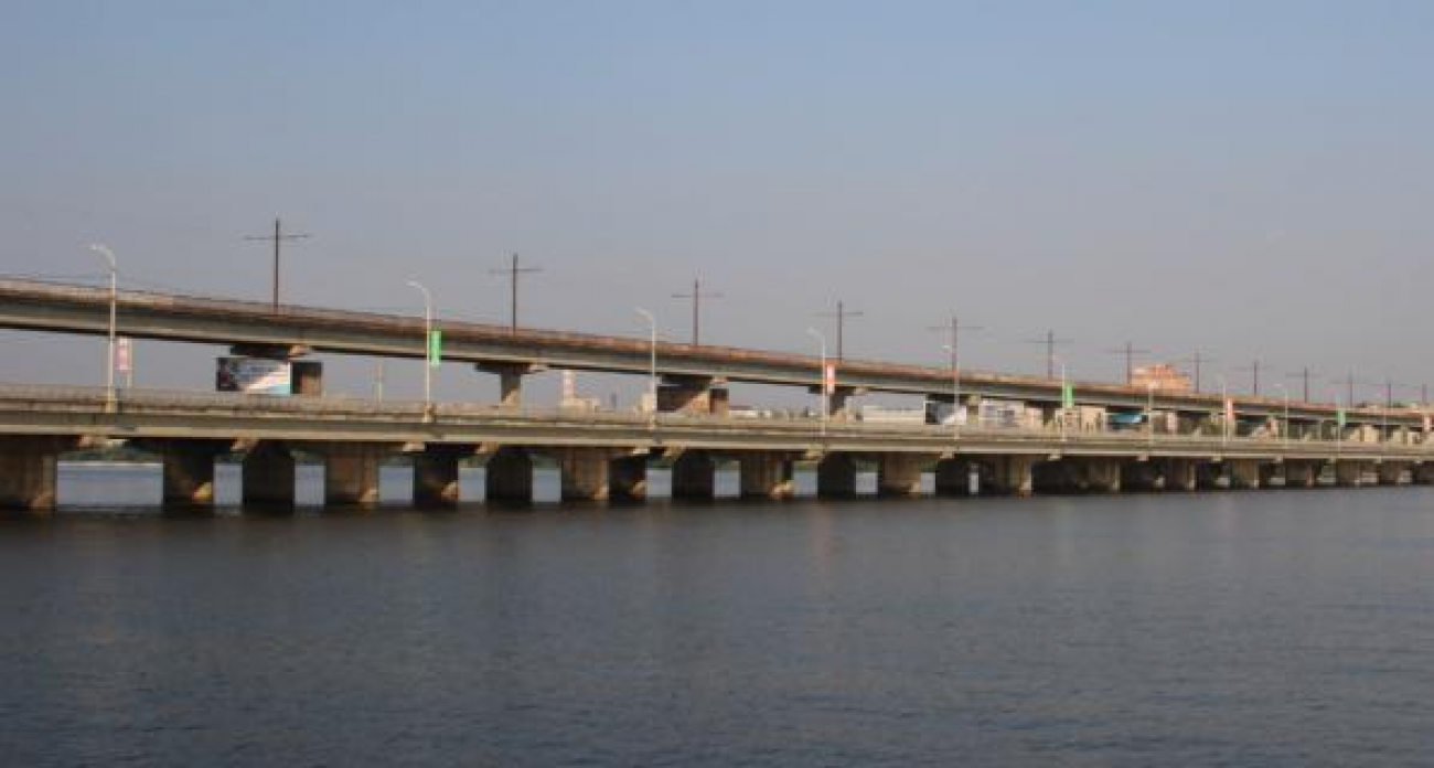 Съезд с Северного моста закроют на неделю: водителям придётся искать объезд