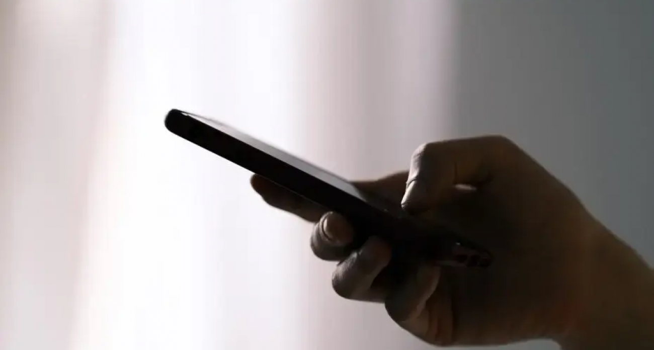 Госуслуги, маркетплейсы и такси: Минцифры расширило список сайтов для работы при отключении интернета