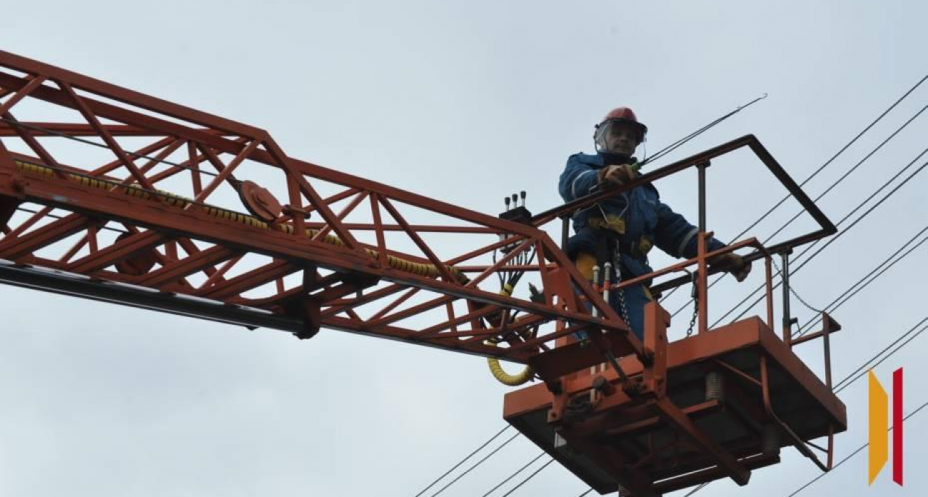 Порывы до 18 м/с: 207 бригад энергетиков Воронежской области готовы к штормовому понедельнику