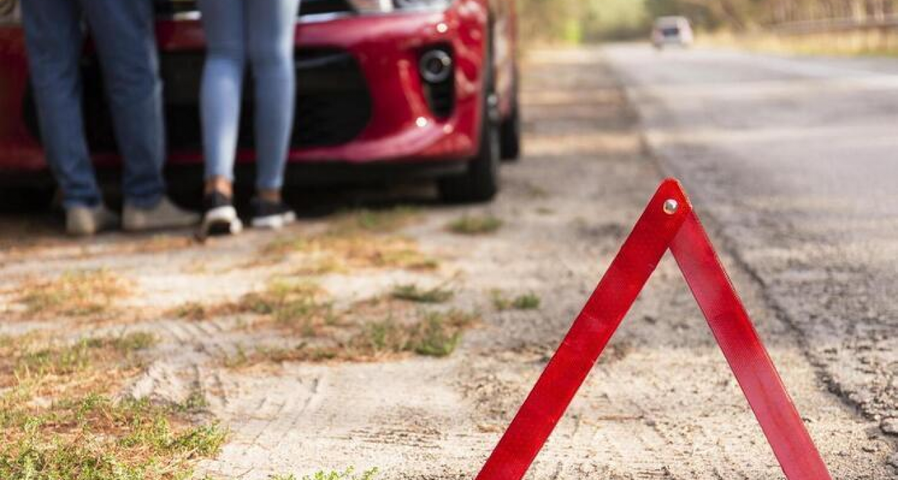 Lada Vesta влетела в фуру на М-4: погиб водитель, двое детей 1 и 8 лет в реанимации