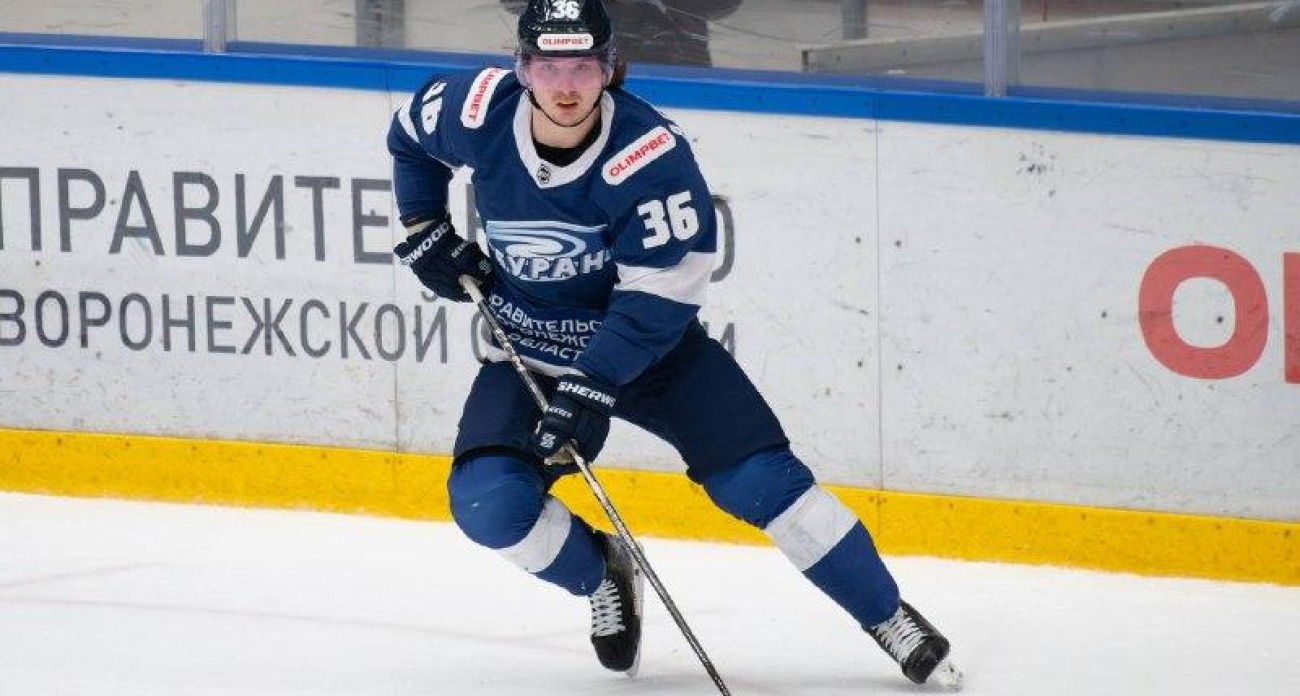 «Буран» расстался с Алишлаловым: защитник скатился с «+8» до «-1» за сезон