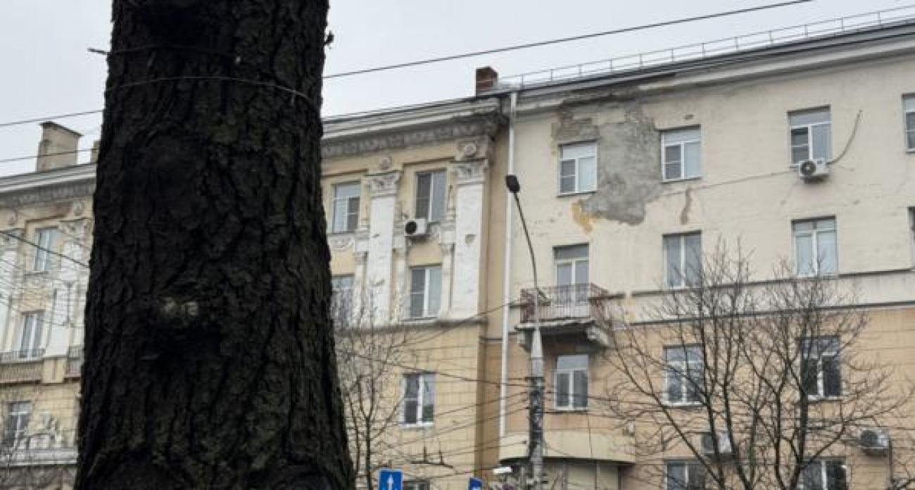 В Воронеже заменили все 317 лифтов: капремонт домов опережает прошлый год на 13,8%