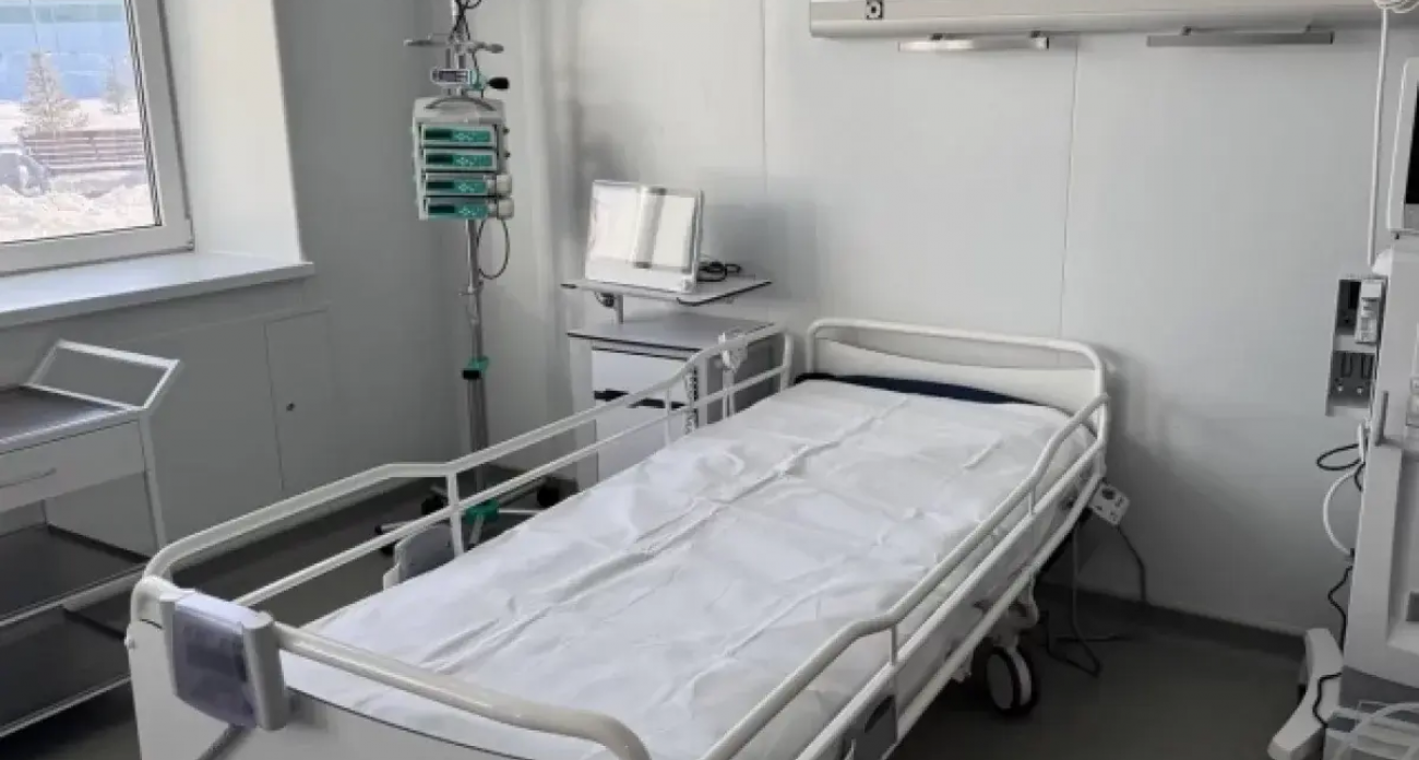 19-летний водитель Audi разорвал машину пополам: трое детей в больнице, один погиб