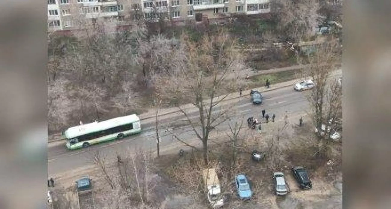 Воронеж: главные новости за 27 ноября - машину разорвало пополам после ДТП с автобусом, столкновение у ЖК "Цветной бульвар"