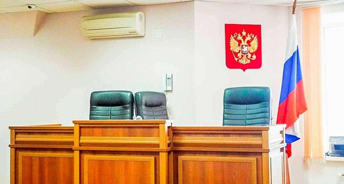 Четверо судей с опытом до 37 лет покидают воронежские суды одновременно