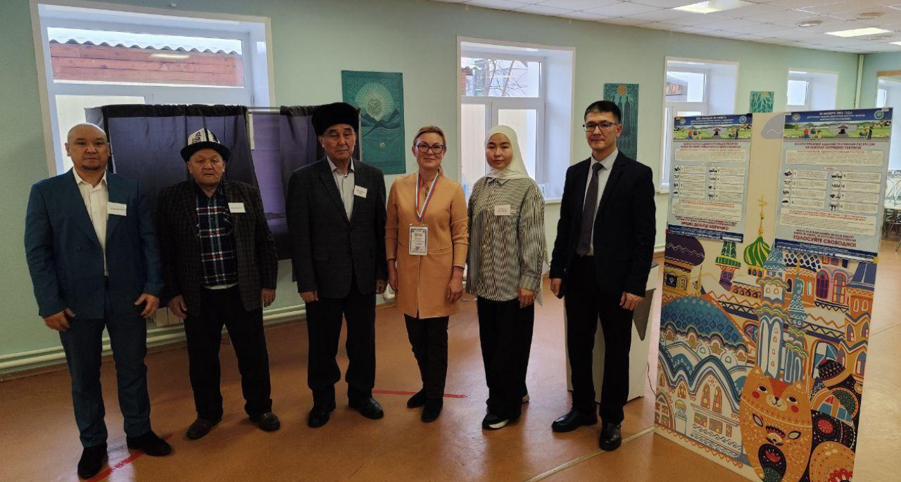 40 участков по всей России: кыргызстанцы в Улан-Удэ голосуют за новый парламент на родине