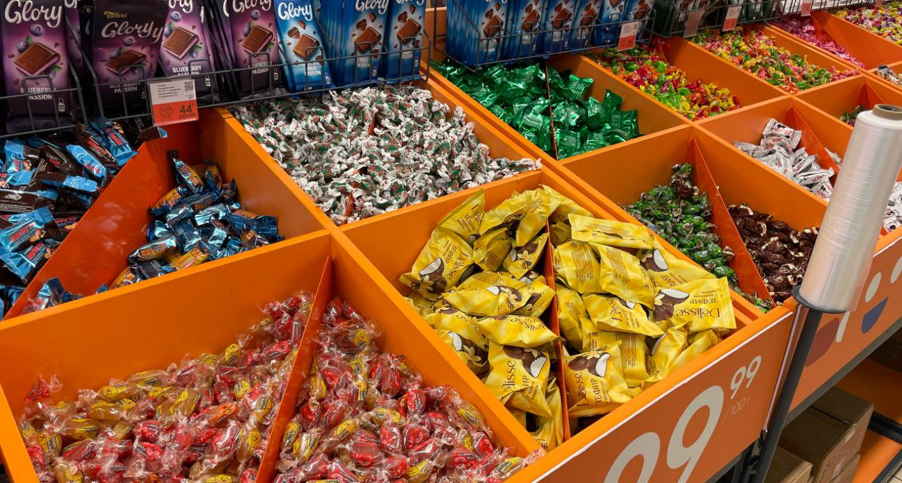 Случайно наткнулись на конфеты в Светофоре, которые стоят сущие копейки - а по составу лучше дорогих