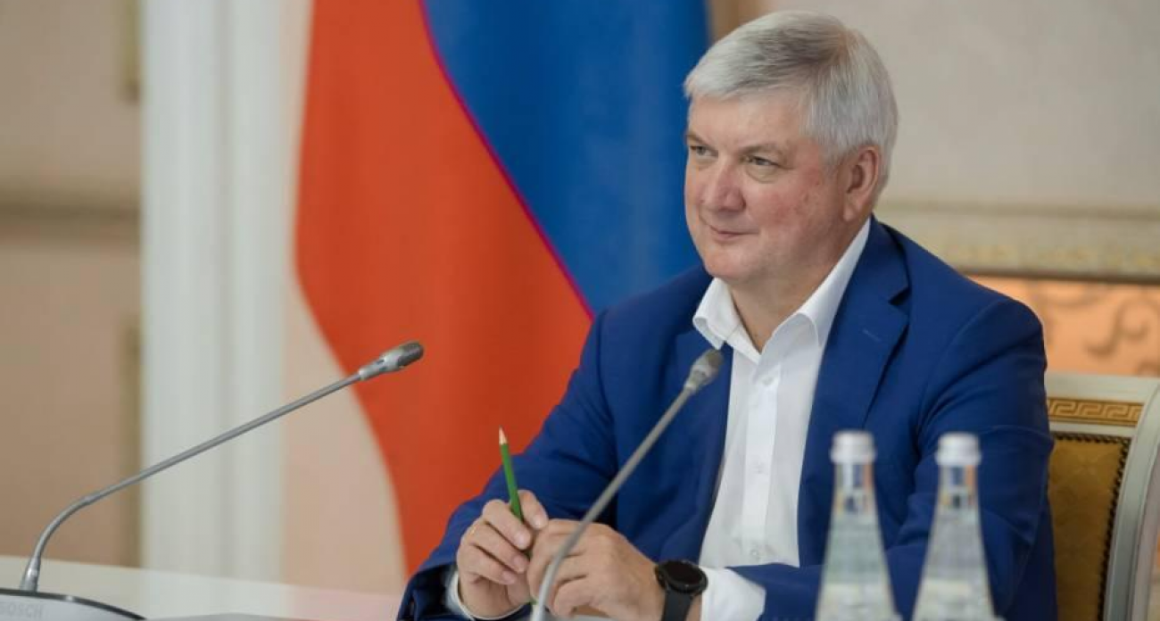 Гусев напомнил воронежцам о роли Конституции в судьбе России