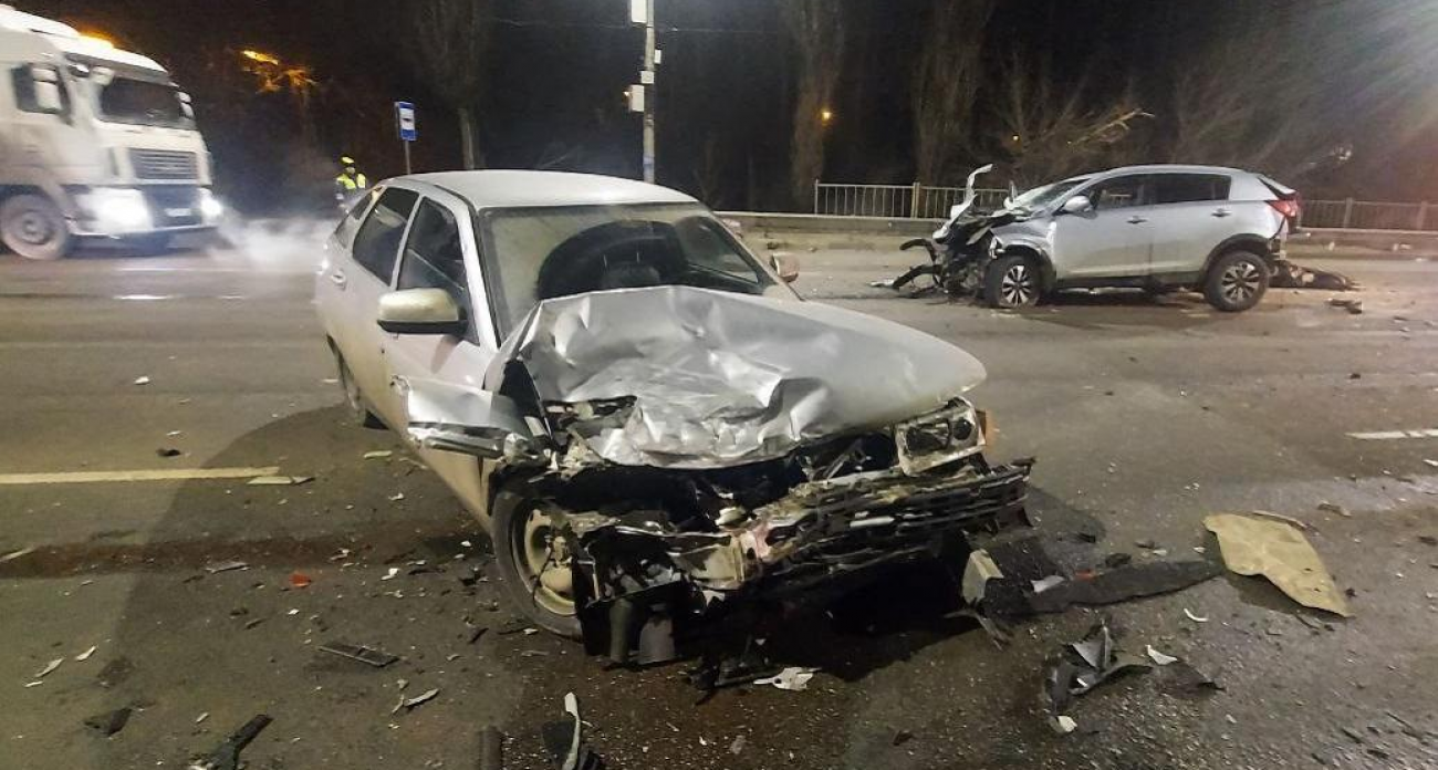Четверо раненых в массовом ДТП Воронежа: трое уже дома, один в больнице