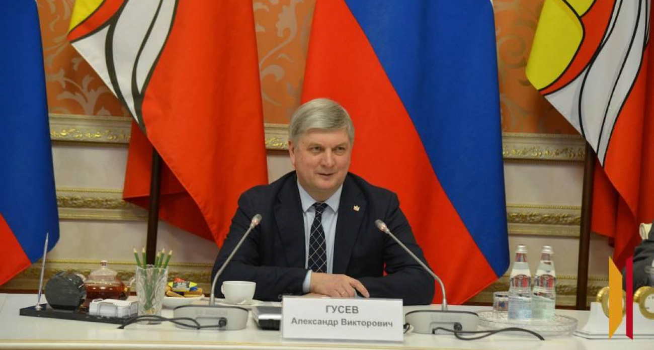 «Настоящие герои»: Гусев поздравил воронежских спасателей с профессиональным праздником