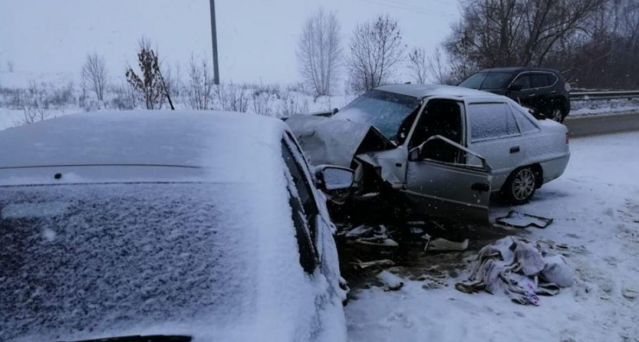 11 машин разбились в Воронежской области за одни сутки: есть пострадавшие