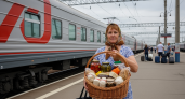 Еда в поезд на сутки: какие мясные и домашние блюда точно не испортятся в дороге