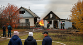 ПВО Воронежской области сбила 11 дронов: обломки подожгли частный дом
